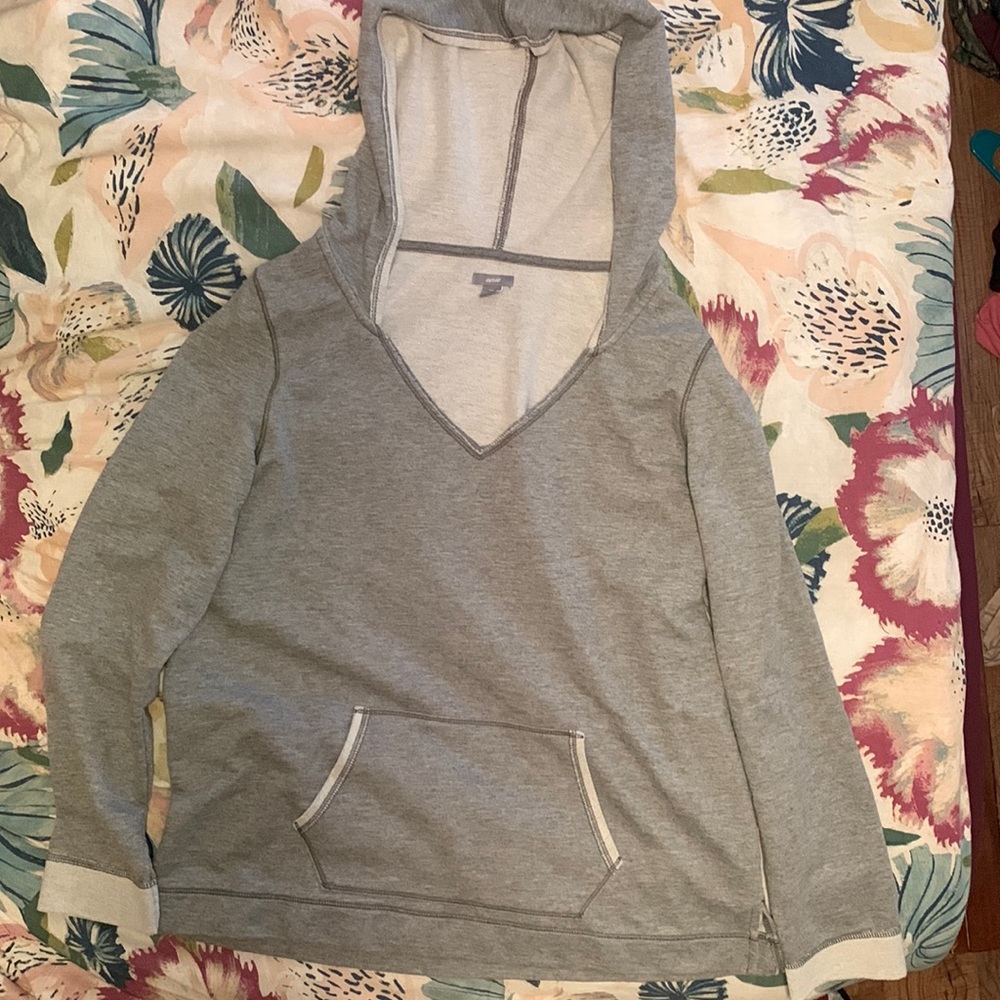 Aerie sweatshirts